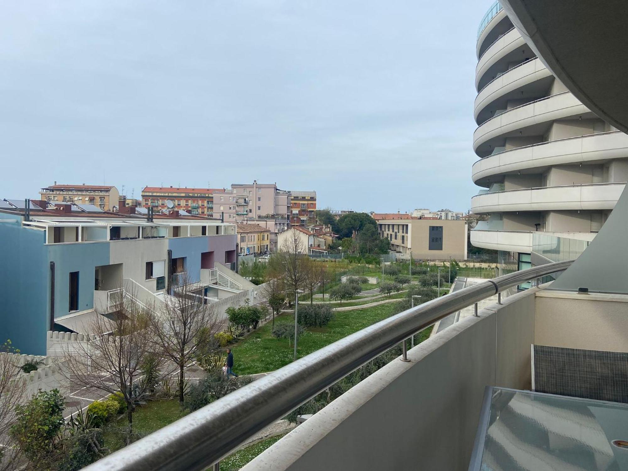 Casa Del Porto Apartment Pesaro Luaran gambar