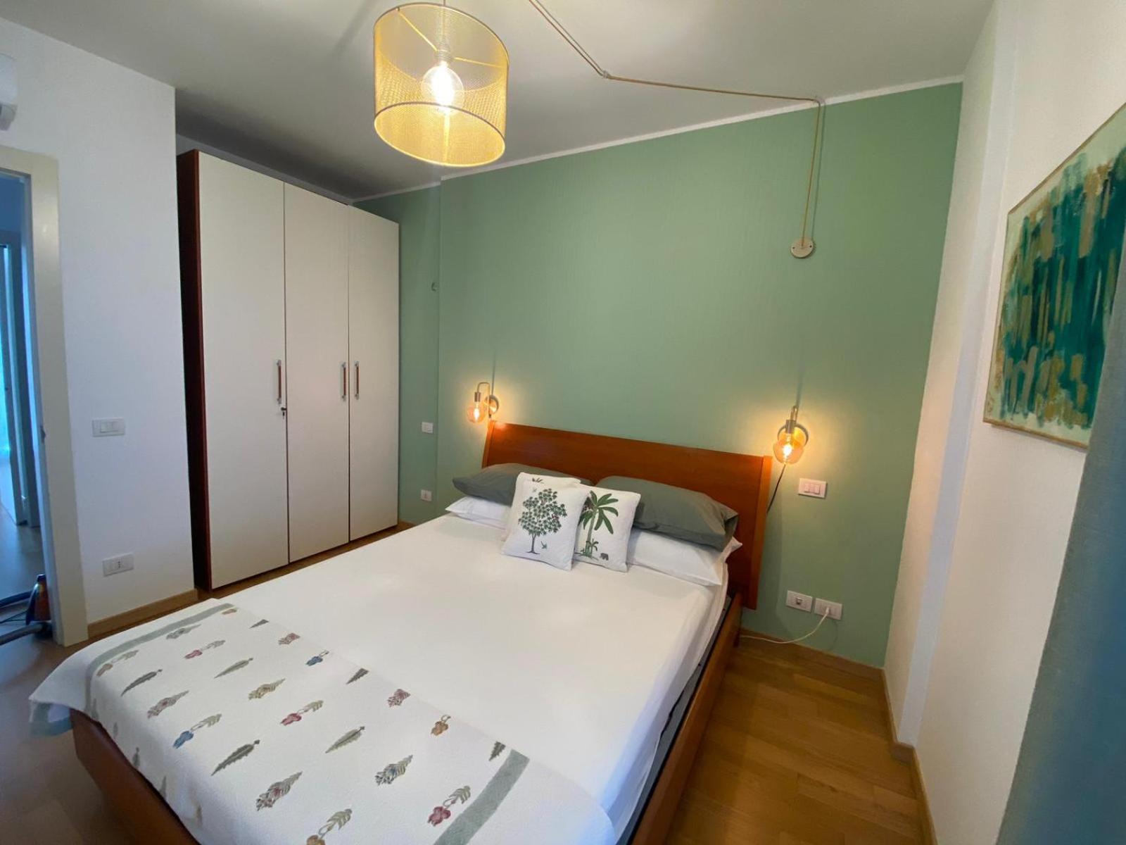 Casa Del Porto Apartment Pesaro Luaran gambar