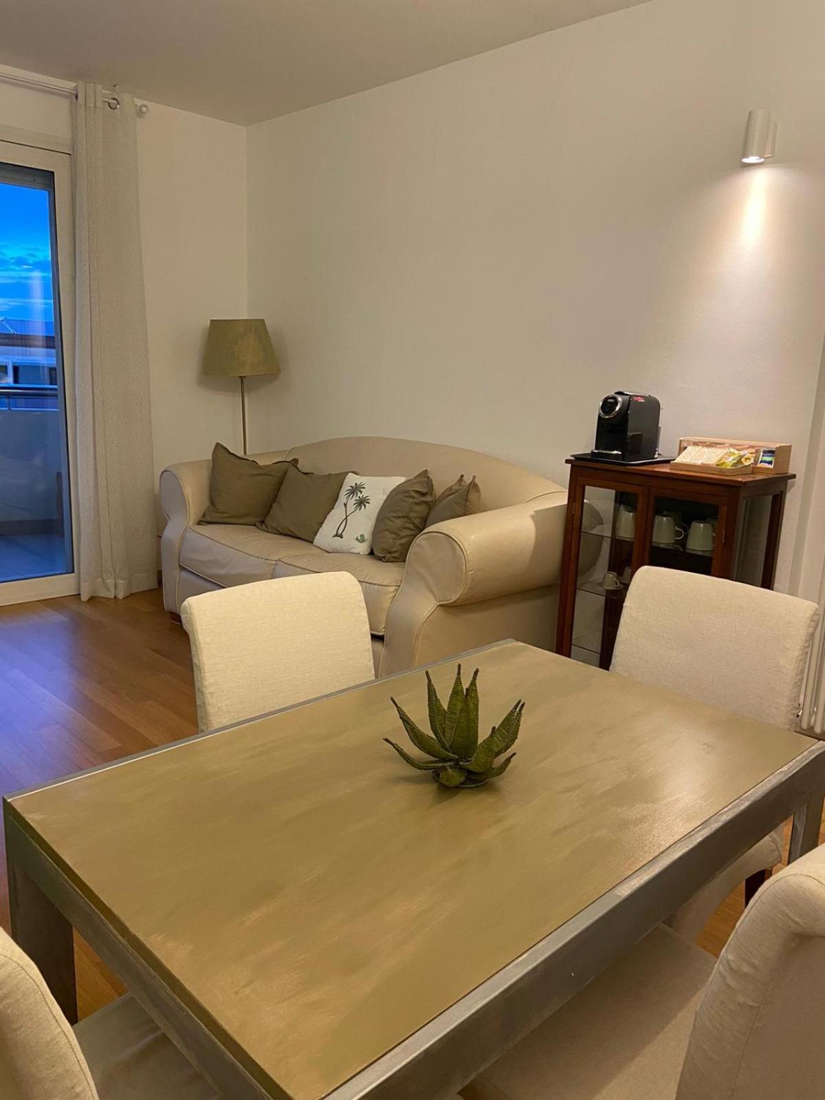 Casa Del Porto Apartment Pesaro Luaran gambar