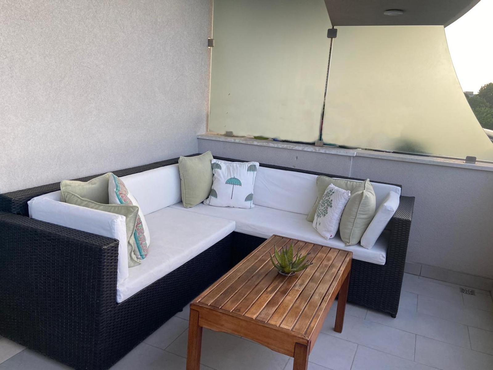 Casa Del Porto Apartment Pesaro Luaran gambar