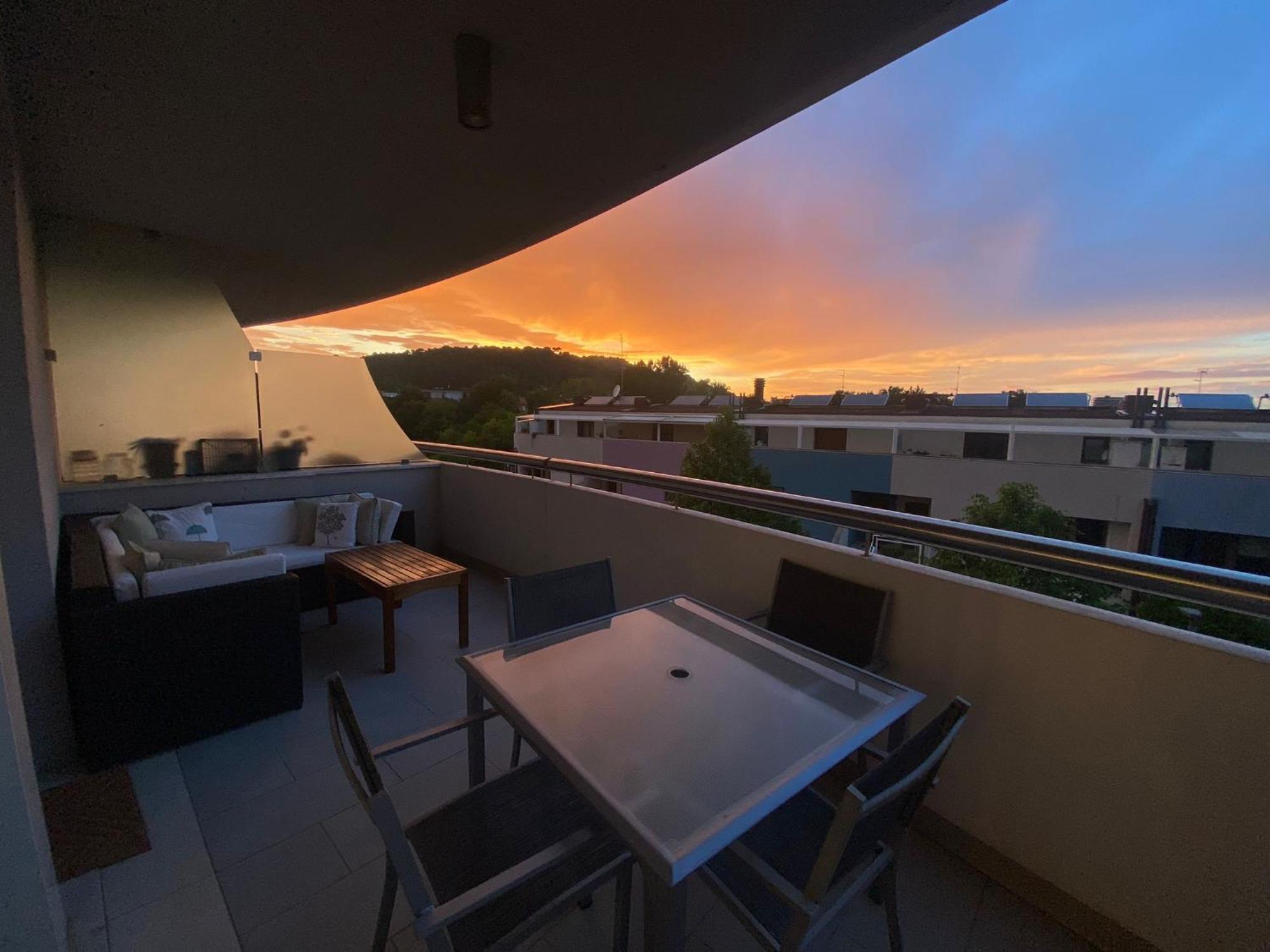 Casa Del Porto Apartment Pesaro Luaran gambar